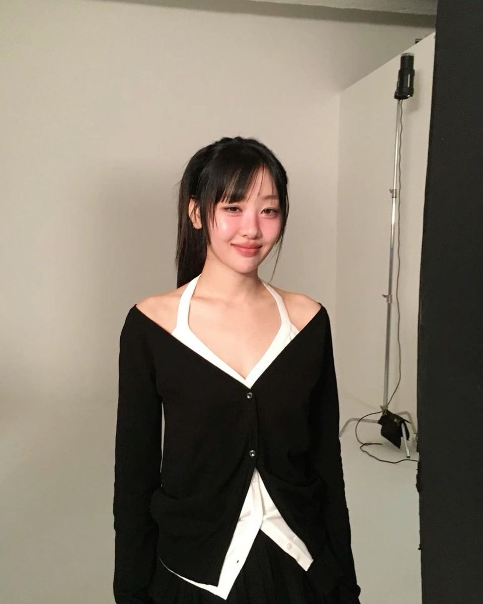 yveryhour's tweet image. 