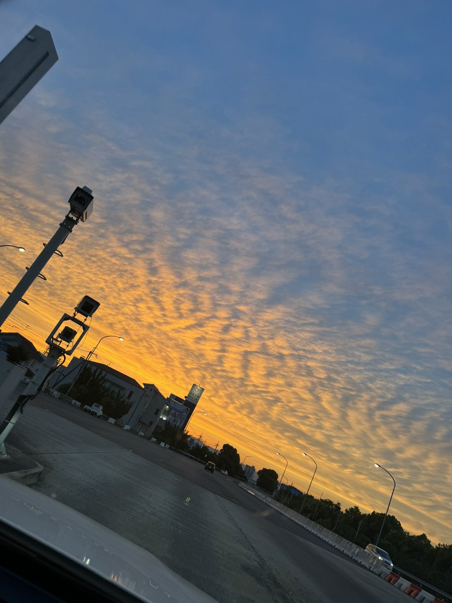 Andy_Andy0104's tweet photo. おはようございます🌞
明日からの高松モーニングよろしくお願いします！！
レインボーはダメやったけどまた1から頑張ります！！！！！！ https://t.co/pVMjwlBgGV