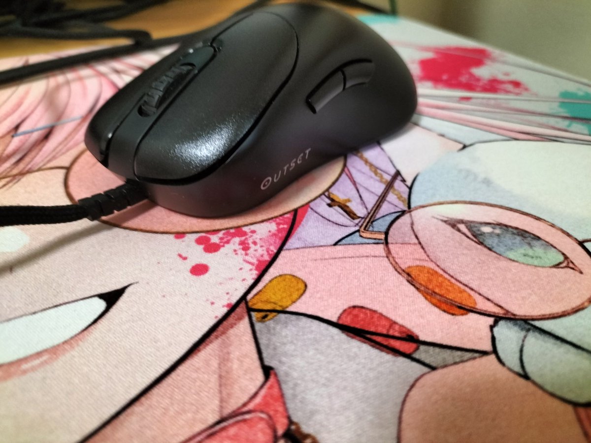 mizuki_duema's tweet photo. はい神マウス。持った瞬間にこれだ!ってなった
#vaxee
#outset https://t.co/RaSDFpCPnS