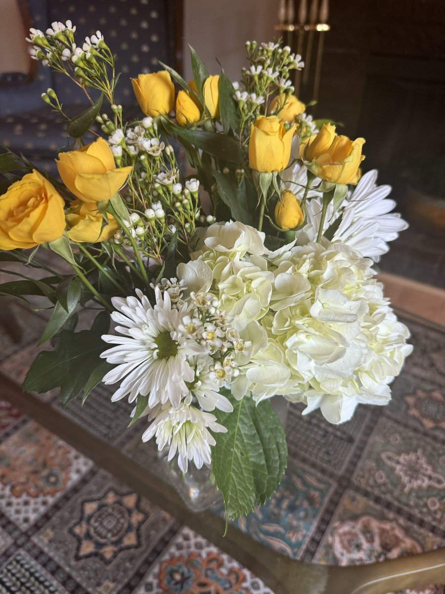 rishym's tweet photo. @Chewy - you guys are wonderful.  Jen, (my wife) mentioned to your agent Benjamin we were not going to be able to receive a Chewy package due to last minute travel for a tragic family event.  We had to cancel.  Your response was over the top.  Customers forever! Thanks Ben. https://t.co/duw24qozzj