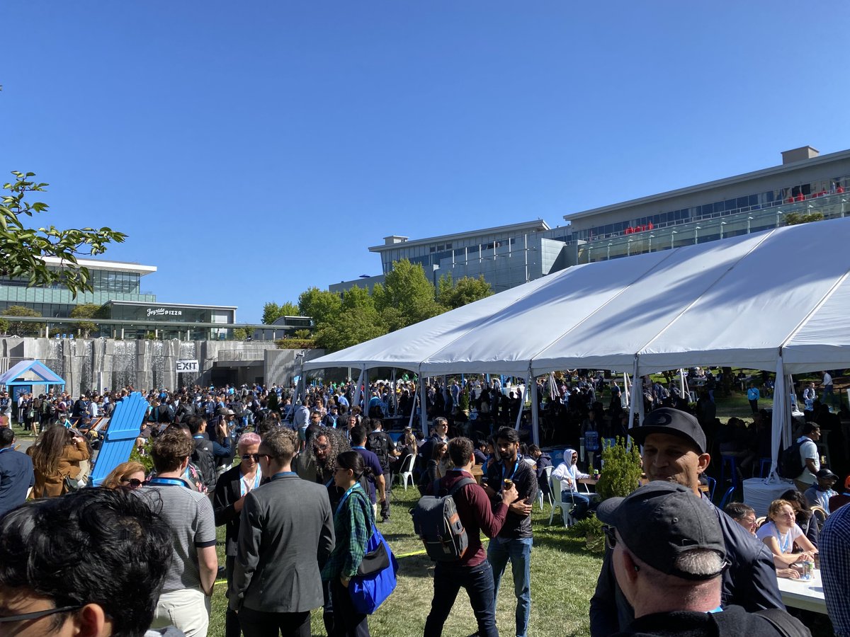 Anca Ghenade tweet media