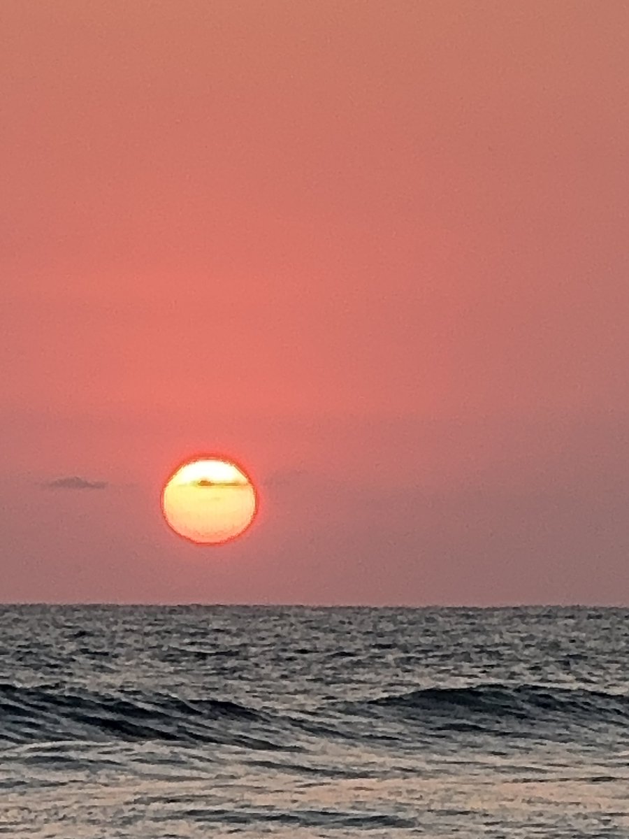 laredgutierrez's tweet photo. #mar #Sinaloa #vida https://t.co/ZxSmNaDwmz