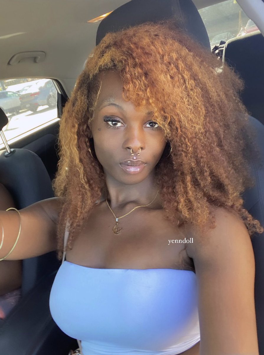 yenndoll's tweet photo. the face          💋         the dicc https://t.co/CaxvzS2mwP