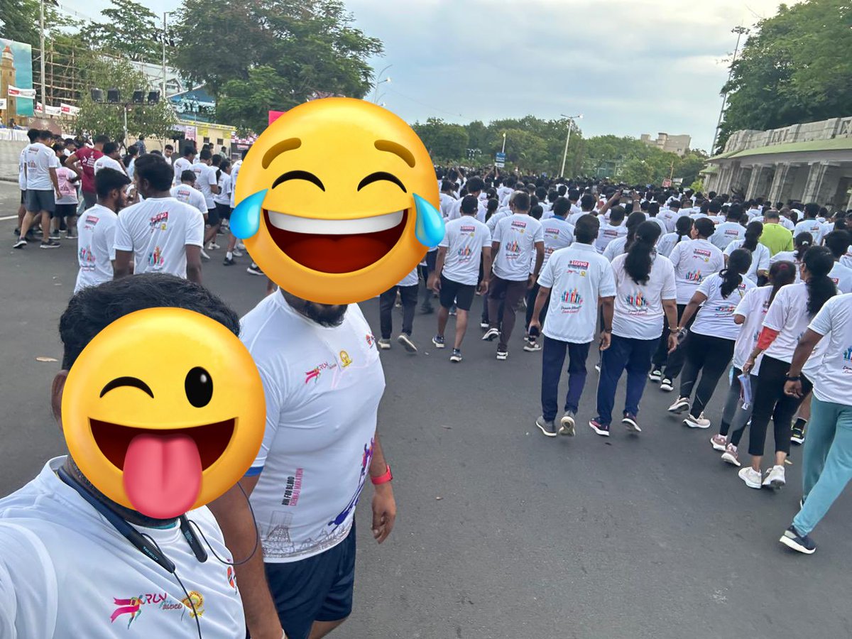 Behind_B1u_Eyes's tweet photo. The marathon is not really about the marathon, it’s about the shared struggle. And it’s not only the marathon but the training. #Marathon #7kmrun #Chennai #WarMemorial
#RunforBlood https://t.co/ORNVQG4M25