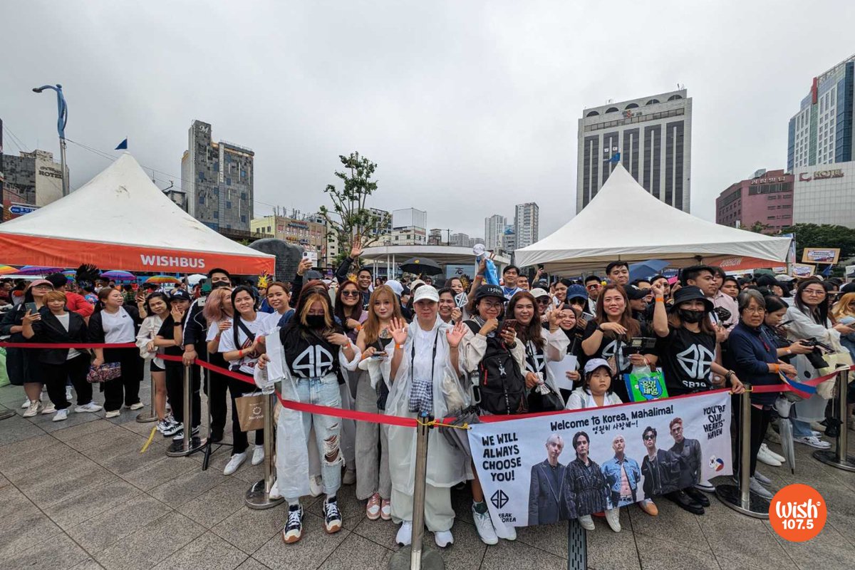 wish1075's tweet photo. What a lively Sunday morning! 🧡

Check out these photos capturing some of the happenings at Pistang Pinoy sa Korea 2024!

#WishBusSouthKorea https://t.co/arr6WIzzOQ