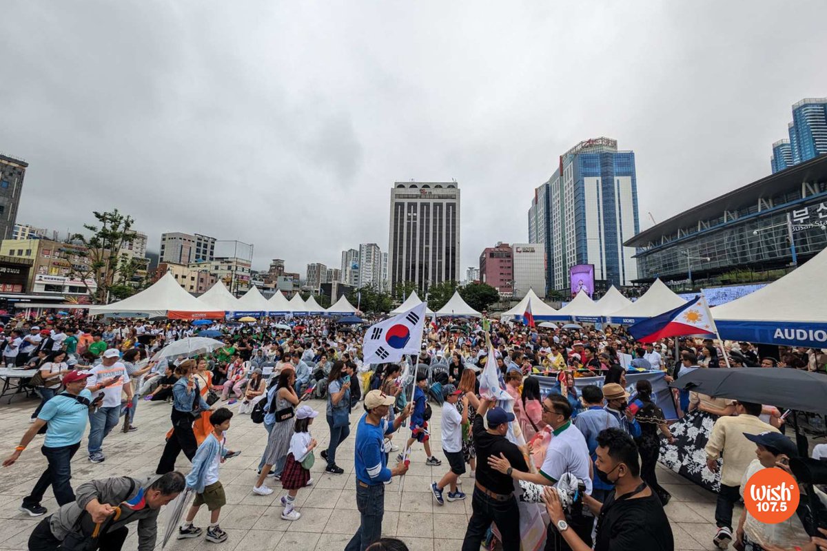 wish1075's tweet photo. What a lively Sunday morning! 🧡

Check out these photos capturing some of the happenings at Pistang Pinoy sa Korea 2024!

#WishBusSouthKorea https://t.co/arr6WIzzOQ