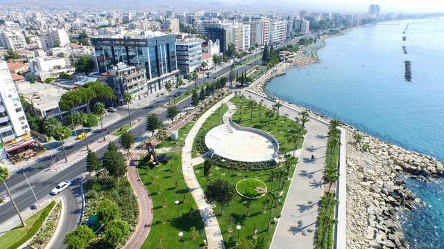 FinancialMirror's tweet photo. In #Nicosia, we built Eleftheria Square with a foreign architectural firm, which was delayed for years.  Two more projects were carried out by foreign #architects with nice appearance, but not functional or viable. Where is the local talent in #Cyprus?
https://t.co/m2xG7SA7oG https://t.co/09xfEE0LyN
