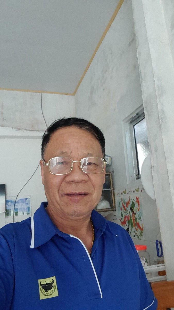 tuong89231's tweet photo. U70 to đẹp https://t.co/Q8wcgeqvIe