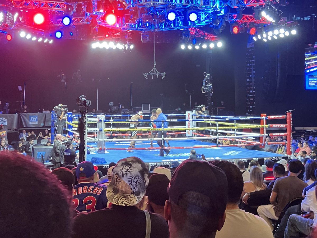 At MSG tonight for the Zayas/Texeira fight.  looking forward to seeing Shu shu  Carrington, watched him spar a few times anxious to see him fight.
