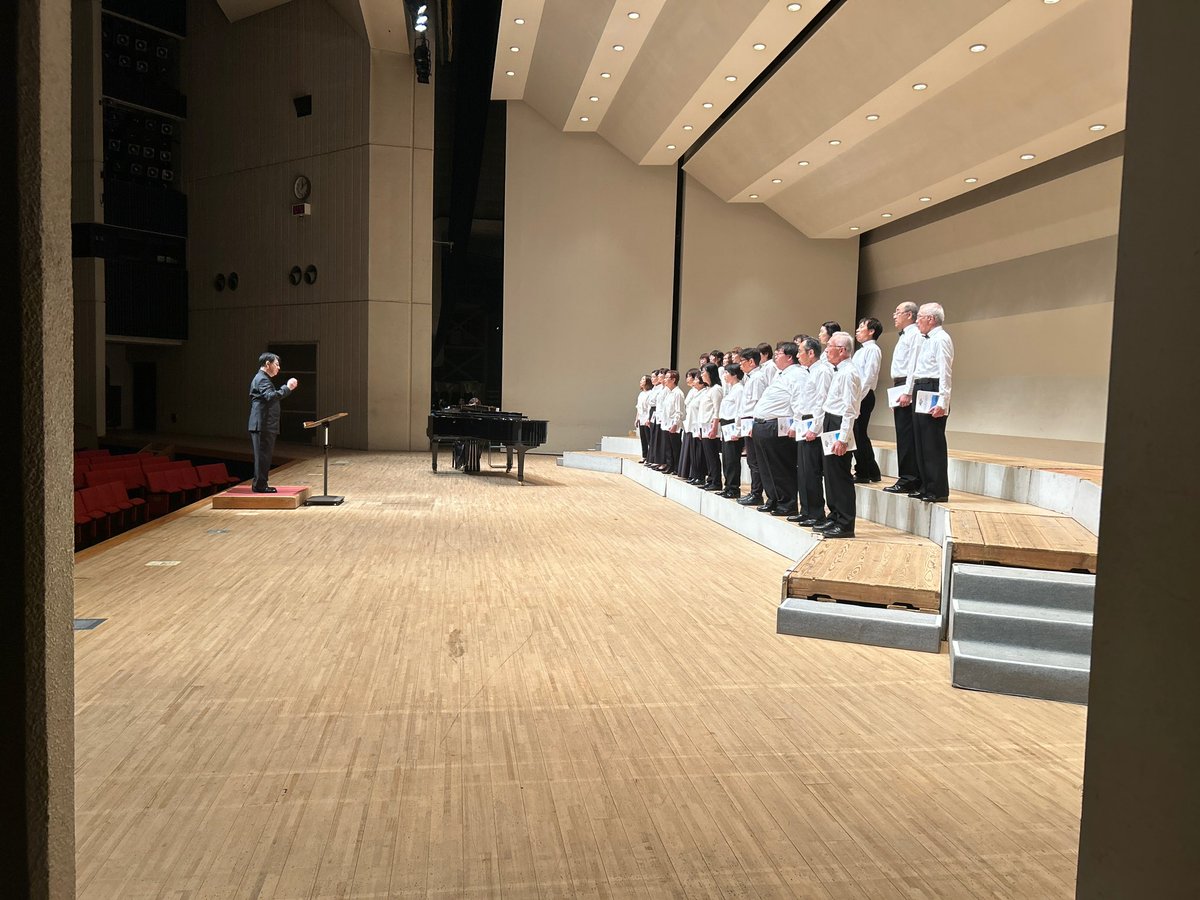 間も無く一部終わります。
理事長二団体目です。