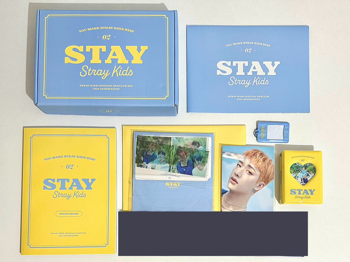 oddinvry's tweet photo. STRAY KIDS SKZ WTS LFB PH WW USA INA VIETNAM THAILAND KR 양도

• stay 2nd generation official fanclub kit

— ₱1500 + sf
— ₱350 if payo
— outbox, photobook, postcard set, film photo set, folded poster, id photo keyring, collect book https://t.co/ddUXRqyWdw