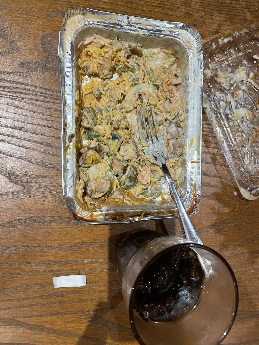 swimming_bug's tweet image. Grilled bulbasaur and cave water to drink on liberal Saturday