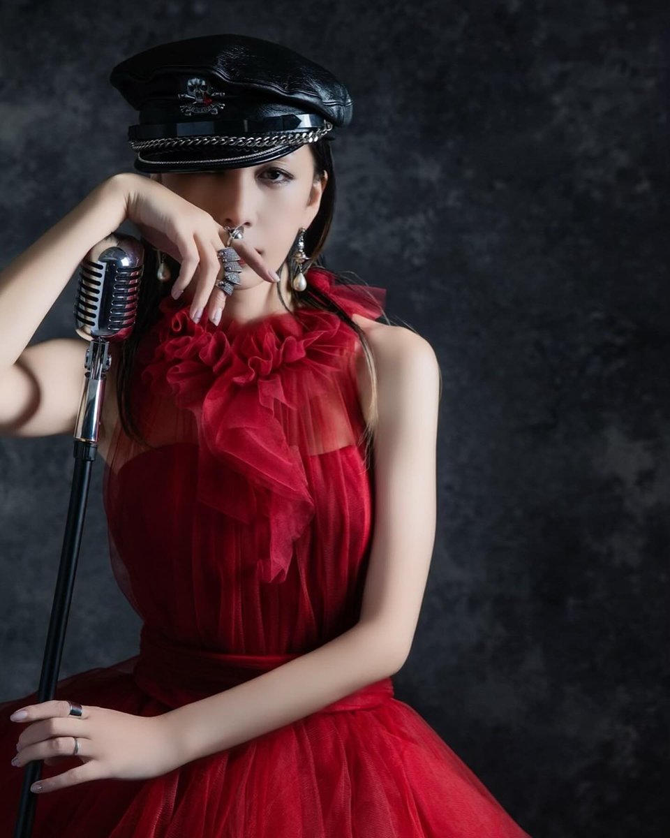 中島美嘉様がNANAのウエディングドレス着てる最高いつまでもNANA