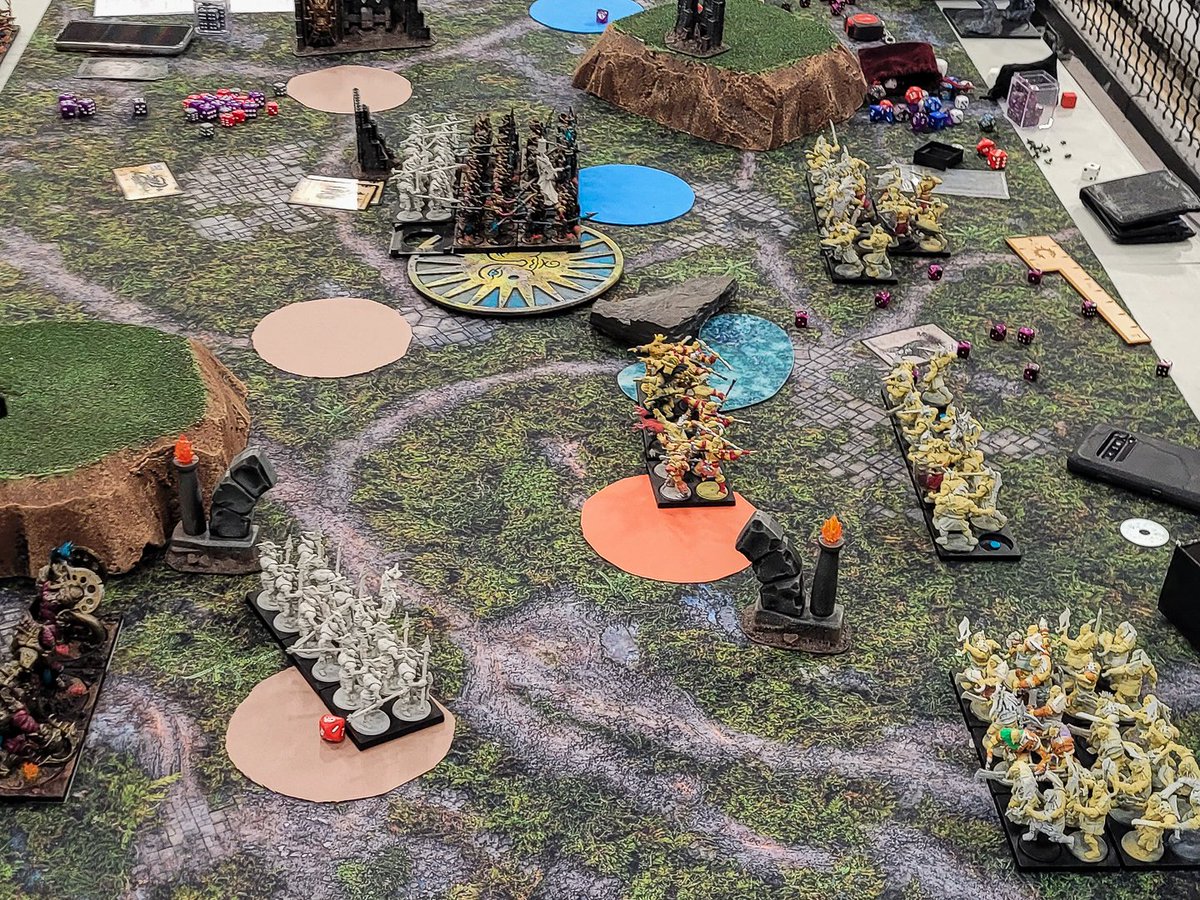 m_m_mayhem's tweet photo. Started June with my second #conquest event! This time it was a casual 3 round 2000pt tournament, and we had a great time. I brought my Spires and placed 6th out of 12 players; also, I won the best painted vote! (1/3) | #pathofconquest #wargaming @PBWargames https://t.co/uALIOxRtHv