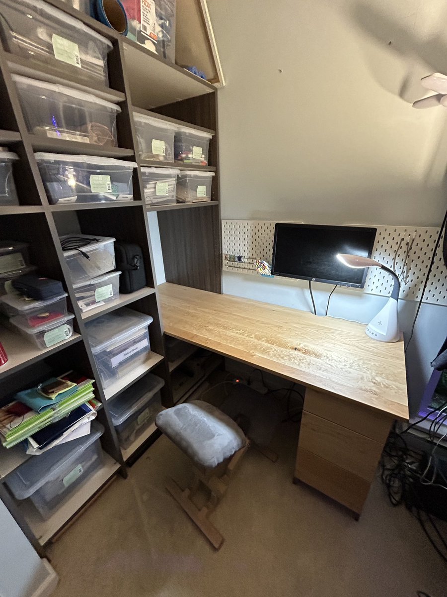 mebmakes's tweet photo. Hey, I made this. All of this really. The desk, the drawer ms, the closet organizer for crafting. And the chair! https://t.co/qGTEOuHewv