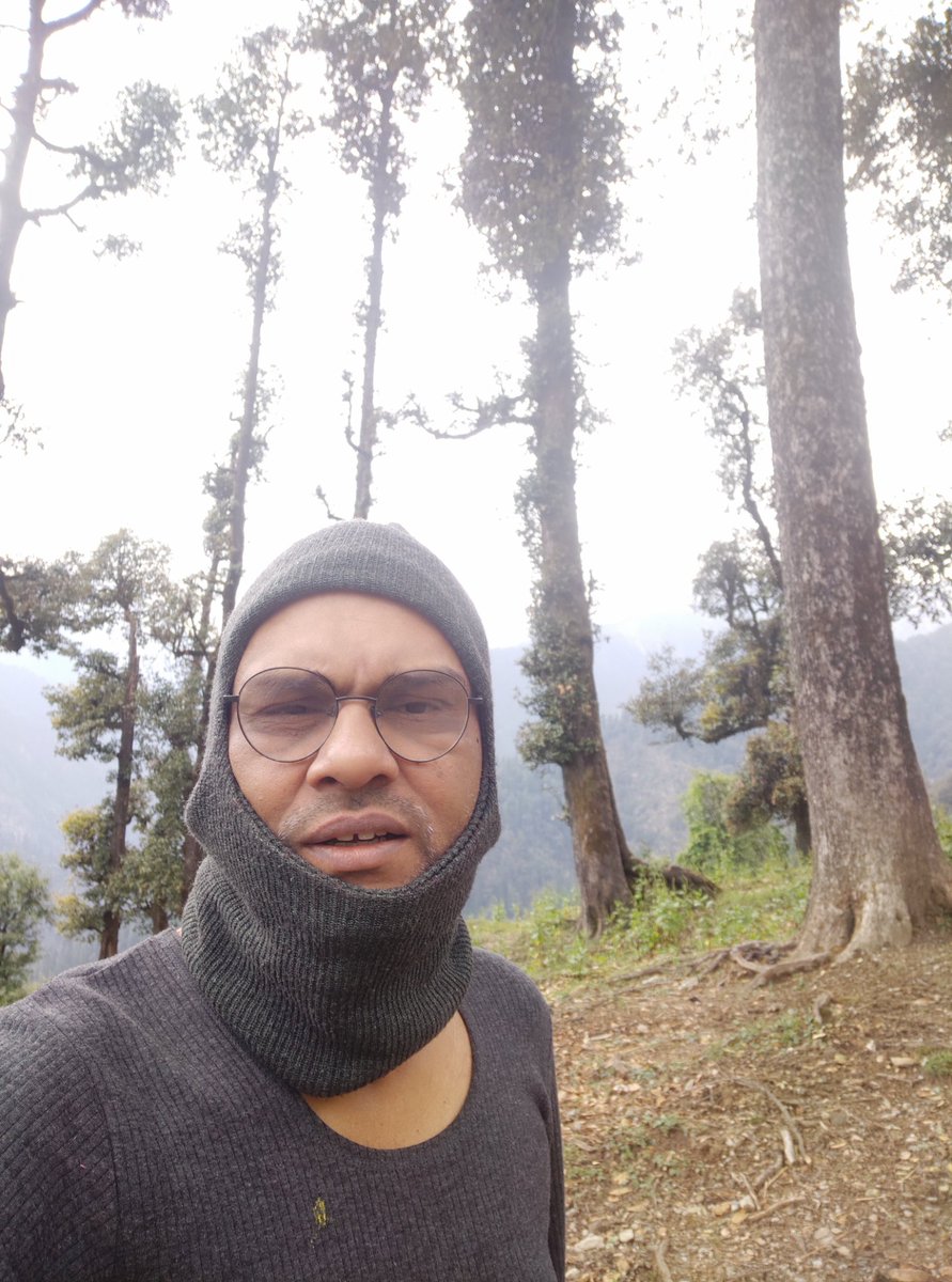 ranjanv_'s tweet photo. Humbling experience of the mighty, most beautiful and unforgiving Mountains #Uttarkashi #Trek https://t.co/r5qzbr7uIy