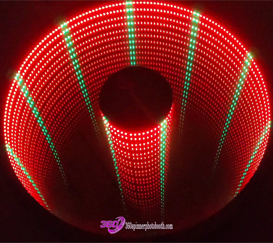 LuxurySpinner's tweet photo. Nous vous offrons la crème de la crème, car vous le valez bien.
Pour votre plus grand plaisir nous avons investi dans la plus high-tech des animations audiovisuelles. https://t.co/reRI06xuXg
