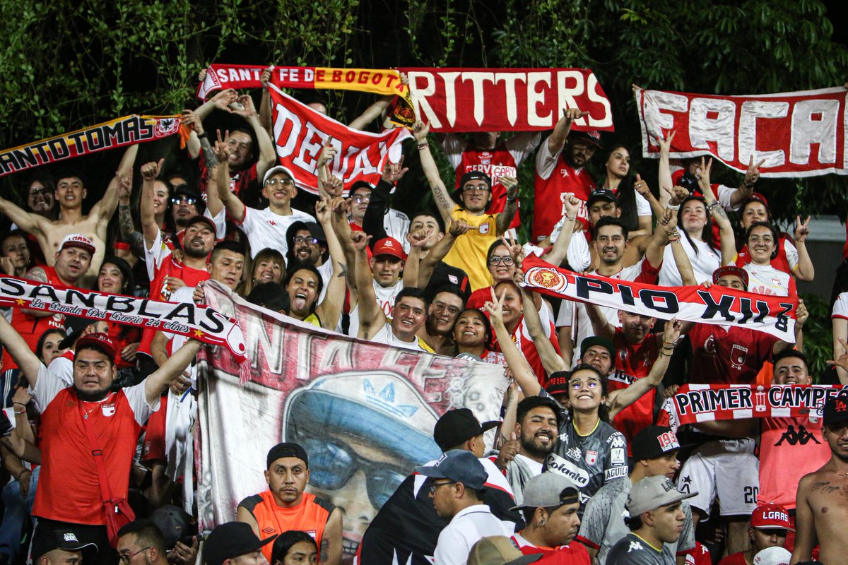 SantaFe's tweet image. ¡Leones 🦁! Gracias por su compañía.

¡Feliz y buen regreso a casa!