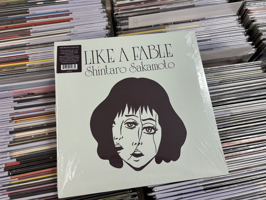 2022年発表の6年ぶり4th。即廃盤となったアナログがカラー盤でワールド