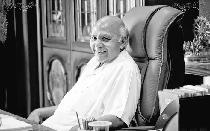 MS Raju (@msrajuofficial) on Twitter photo I am deeply saddened hearing on the demise of Sri Ramoji rao garu...He was a true legend and a great inspiration to everyone...may his soul rest in peace
<a href="/Ramoji_FilmCity/">RAMOJI FILM CITY</a> I am deeply saddened hearing on the demise of Sri Ramoji rao garu...He was a true legend and a great inspiration to everyone...may his soul rest in peace
<a href="/Ramoji_FilmCity/">RAMOJI FILM CITY</a>