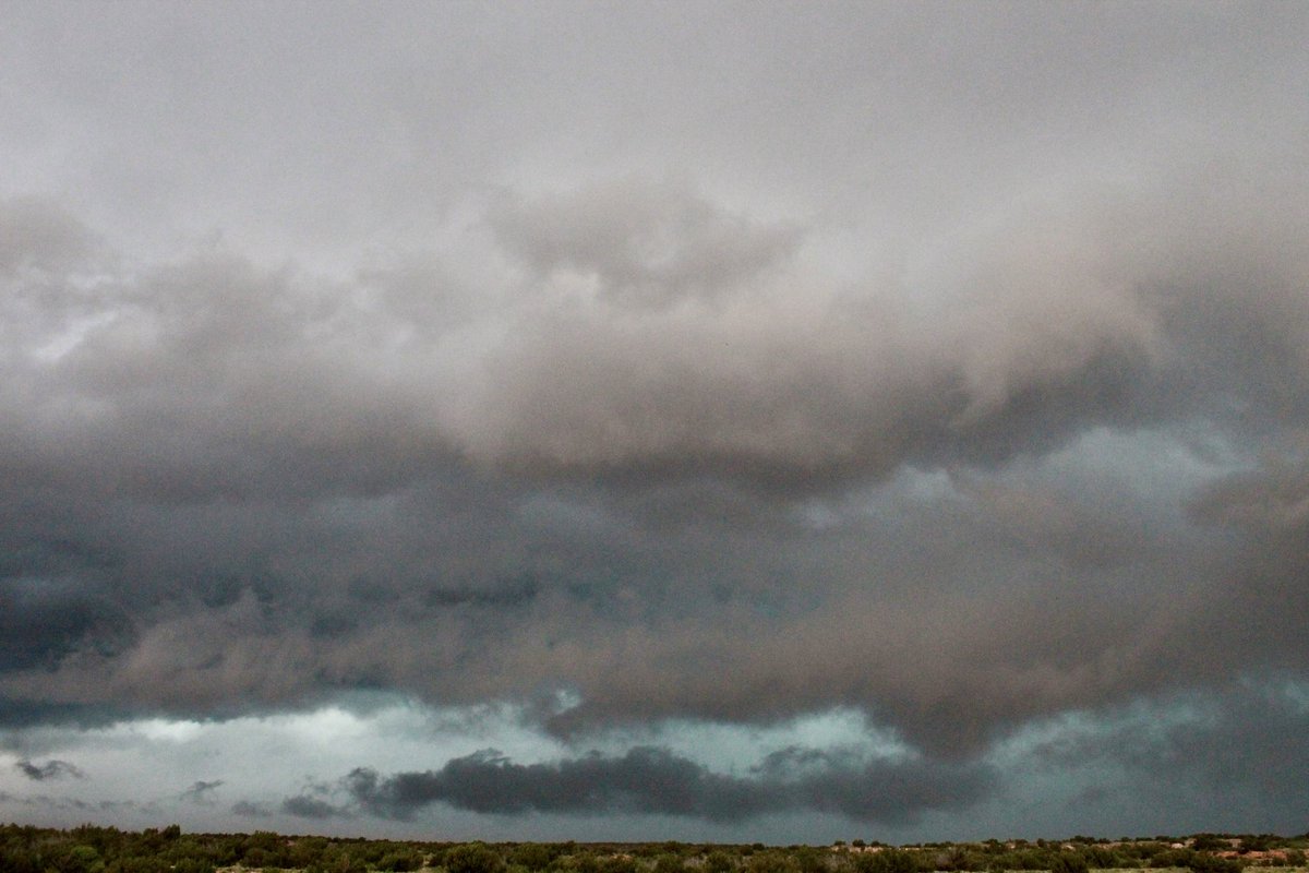 SophieMiller_04's tweet photo. I love me a good western Texas supercell. Look at the blue hail core!
📷: 06/02/2024 near Benjamin, TX #wxtwitter #txwx #hail #hailcore https://t.co/eiRoQztZQE