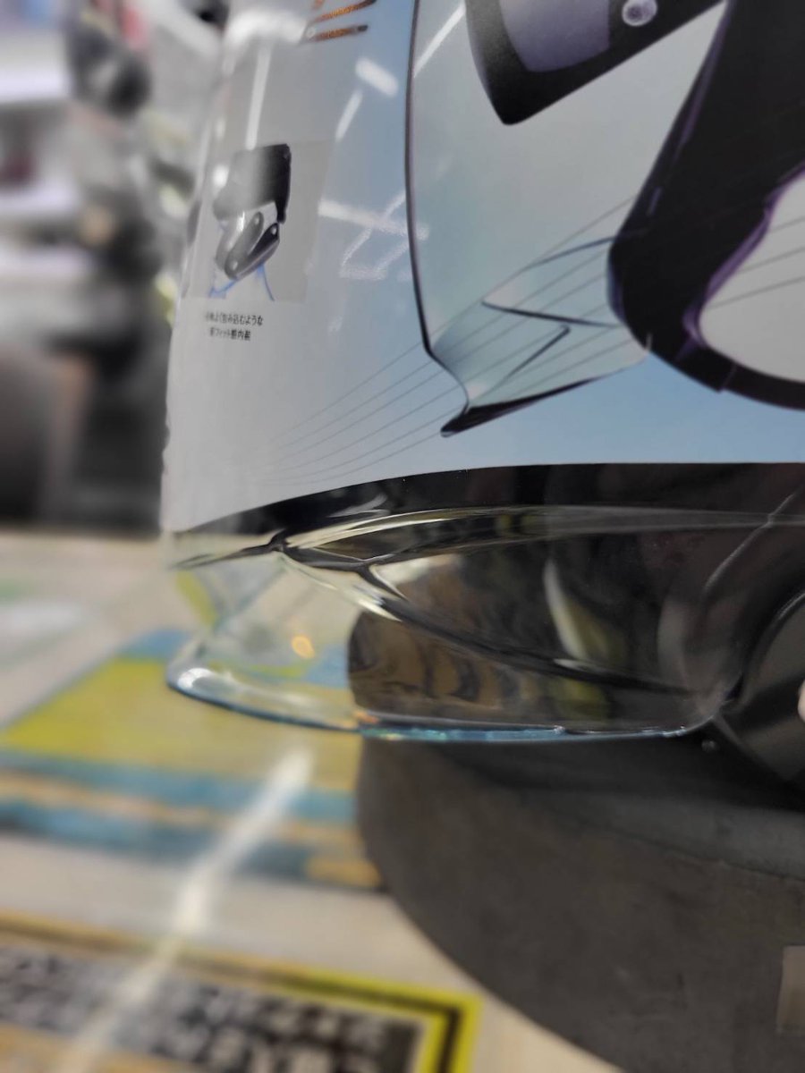 ricoland_sa's tweet image. #KABUTO の新作 #スポーツジェット ヘルメット【#EXCEED2】が入荷しました🎉
風の巻き込みを軽減する新設計エアロシールドが特徴的ですね☺️
エッジが効いててカッコイイです😊
単色モデル全色展示しておりますのでぜひ見てみてください😘
メーカーサイトはコチラ↓
ogkkabuto.co.jp/motorcycle/pro…