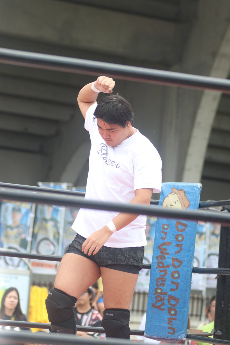 LOUISO0906's tweet photo. 6.9 #栃木プロレス 清原球場大会

メインはタッグマッチ
元々朱鷺と斎藤拓海のタッグの予定だったが、斎藤ではなくブレイザー丹内に変更に

#pwzero1 #カーベルプロレス https://t.co/YD8zReThLL