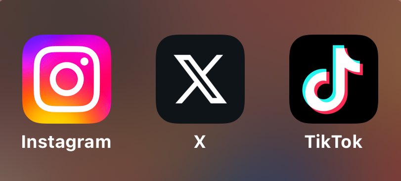 yang setia menemani hari-hariku