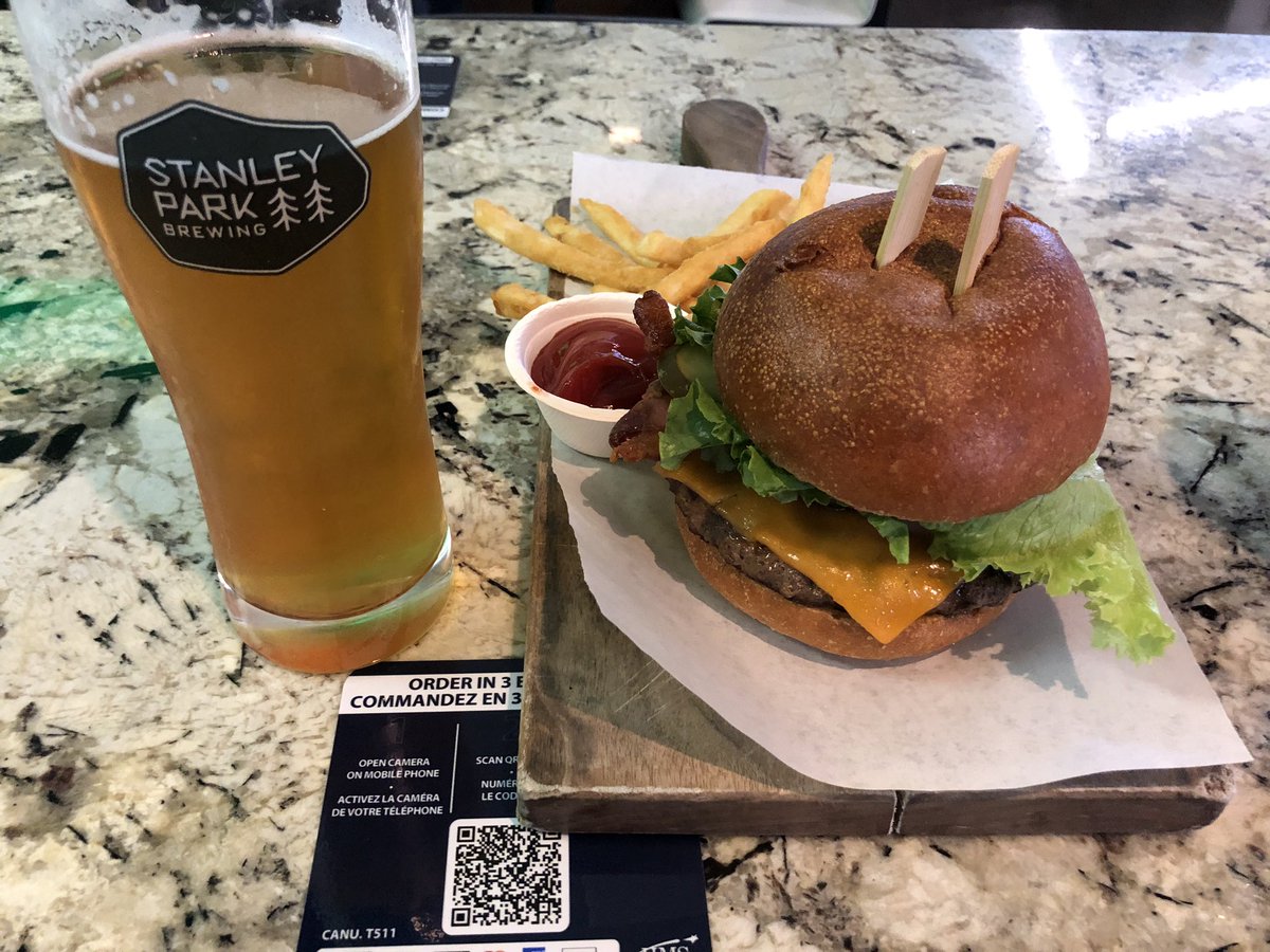 BarSight Restaurant Systems (@barsightca) on Twitter photo A preflight meal before joining everyone at <a href="/CBPbeer/">Craft Beer Professionals</a> for CBP Connects Portland! A preflight meal before joining everyone at <a href="/CBPbeer/">Craft Beer Professionals</a> for CBP Connects Portland!