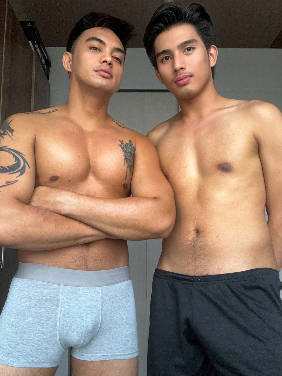 dheology's tweet photo. Dad bod or Hot twink? ano mas gusto mo niyo comment niyo nga. 💦😘 https://t.co/96Hfq99QQX