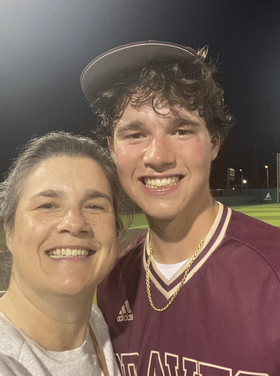 In about 48 hours, I watched OU make #WCWS history with a 4-peat, saw this historic news about Olivia Pichardo who plays for my alma mater #EverTrue, and watched most certainly the greatest comeback in IHSAA baseball history <a href="/AnthonySuscha07/">Anthony Suscha</a>. I’d say diamonds are my best friend.