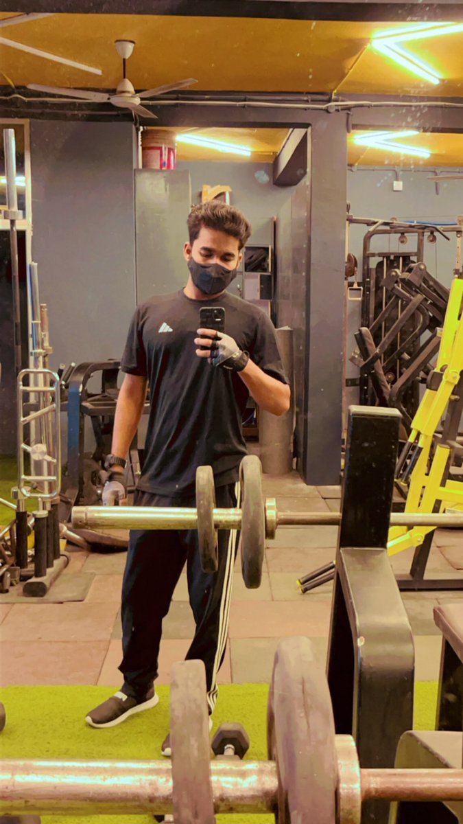 azambabu786's tweet photo. #spartan_azam #azam_babu #spartans_of_darbhanga
#angel_high_school #bihar #badshah #nikhat #spartan_memes #new_memes #trend #dhoka #heartofdarbhanga #spanik #dreme #sapna #darbhanga #methila
#Dbg #insta_king #Instagram_king #lion #office https://t.co/j7qmJNL8k5
