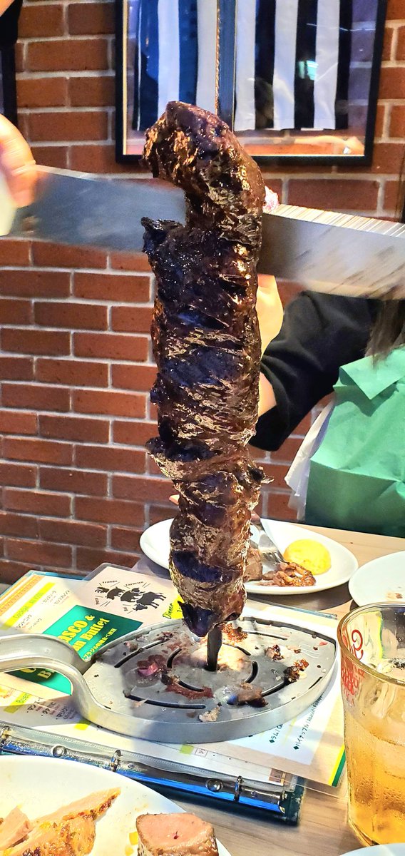 R25Piko's tweet image. #Quebom
昨日の夜に友人と初めて、新橋のQuebom(キボン)で食事をしたけど、スタジアムのキッチンカーで食べたことがないメニューも味わえて美味しかった！
満腹感あるブラジル料理のオンパレード🇧🇷