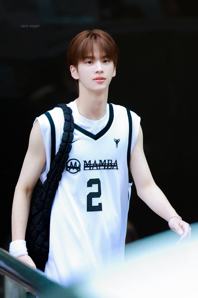 zerosugar_sy's tweet photo. 240607  

#신유 #SHINYU #투어스 #TWS https://t.co/WylvQvRq3i