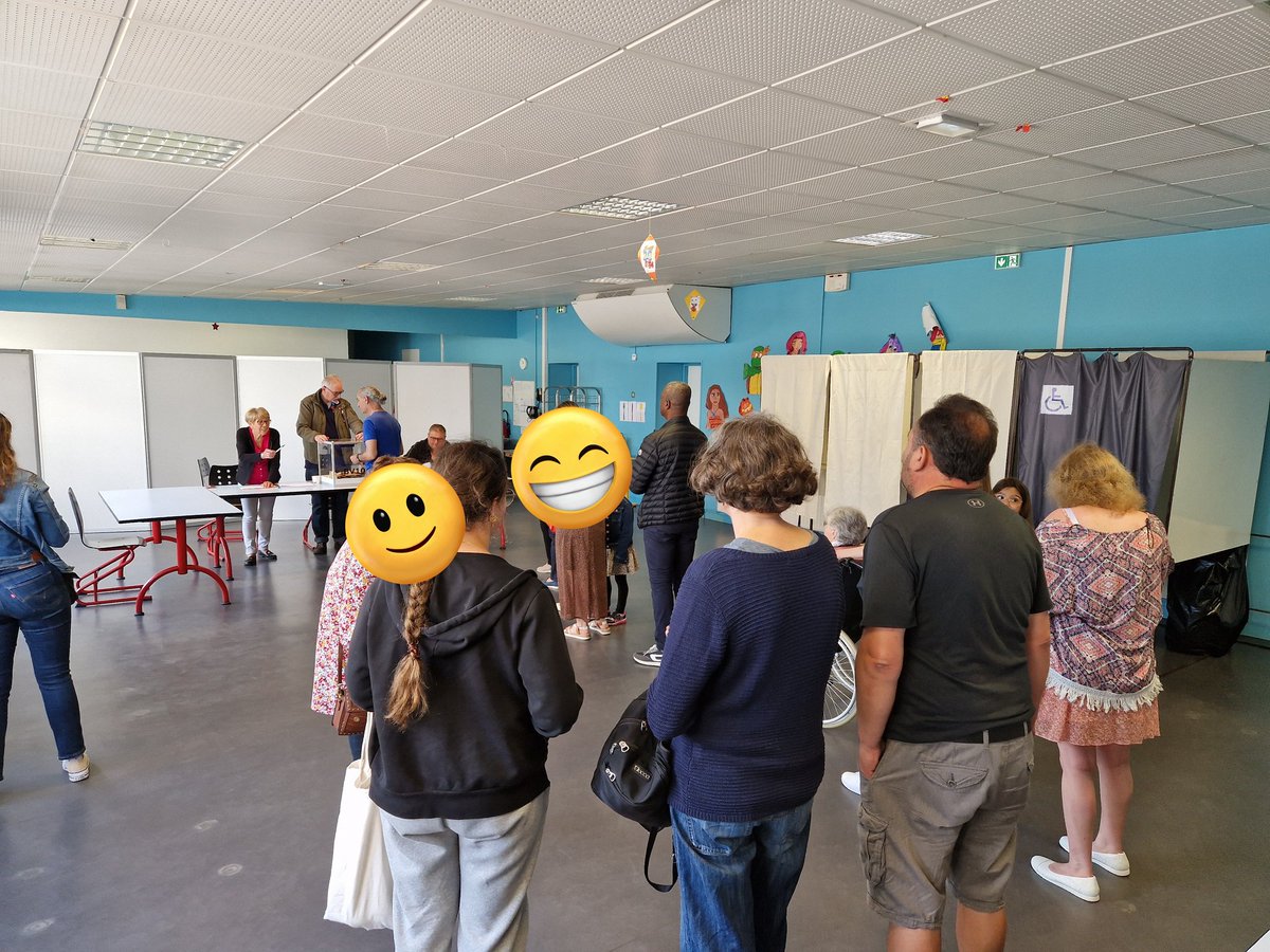 Anthony Quindroit (@chilietcarnets) on Twitter photo Avant le déjeuner dominical, afflux de votants à l'école Méret au Petit-Quevilly. Participation, résultats, anecdotes de scrutin... toute l'actualité des #Europénnes2024 est à suivre sur <a href="/paris_normandie/">paris_normandie</a> Avant le déjeuner dominical, afflux de votants à l'école Méret au Petit-Quevilly. Participation, résultats, anecdotes de scrutin... toute l'actualité des #Europénnes2024 est à suivre sur <a href="/paris_normandie/">paris_normandie</a>
