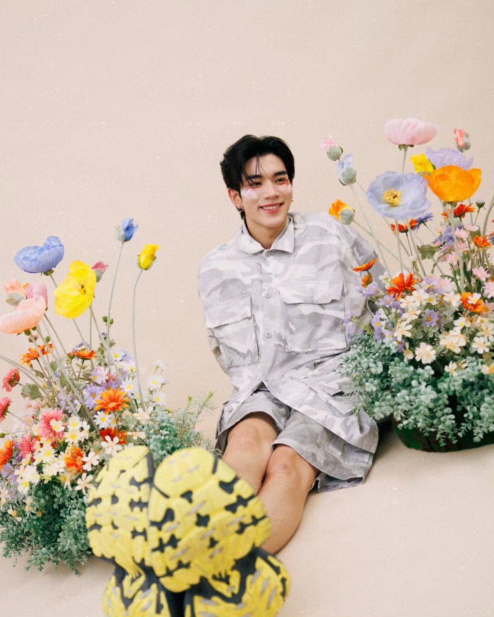 FourthOfficiall's tweet photo. IG Post Update [09062024] : fourth.ig

PRIDE🌈🌈🌈🌈🌈🌈🌈
LOVE IS LOVE #PRIDEMONTH2024

@tawattannn 
#Fourthnattawat 
#โฟร์ทณัฐวรรธน์ https://t.co/QCWUSblHpa