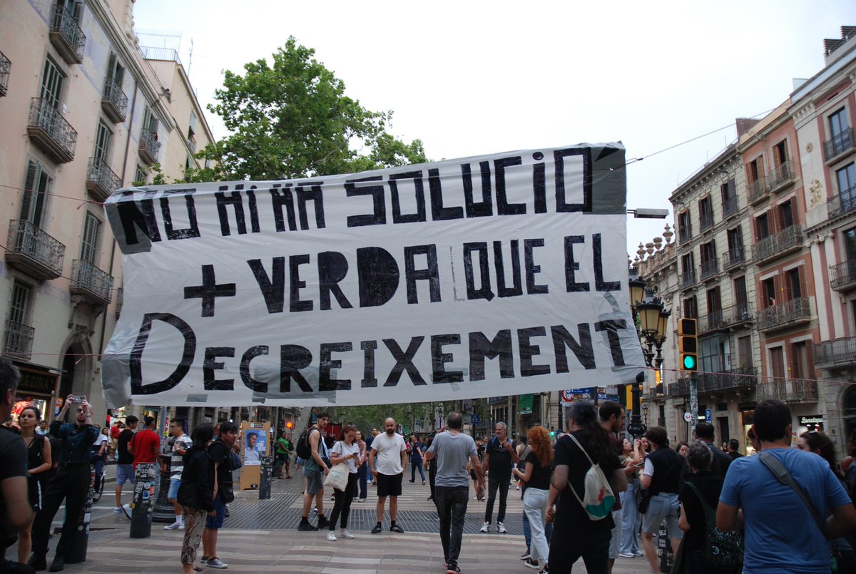 8 de juny de 2024, Barcelona.

Fartes de pagar els plats trencats de la misèria a la qual ens han abocat, les joves ja n’hem tingut prou.