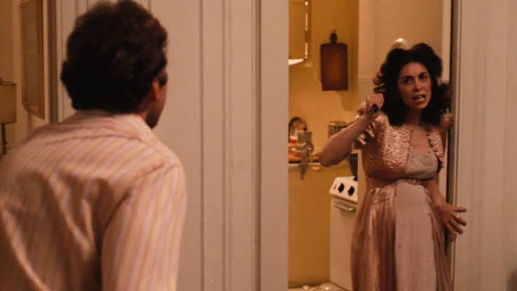 kaifiyatX's tweet photo. In Animal, Ranvijay's sister, Reet (Saloni Batra), finds out that he killed her husband and she starts beating him - which is the same reaction when Michael's sister finds out he killed her husband. https://t.co/NL6yaYpSs1 https://t.co/FaRZ9MGaXk