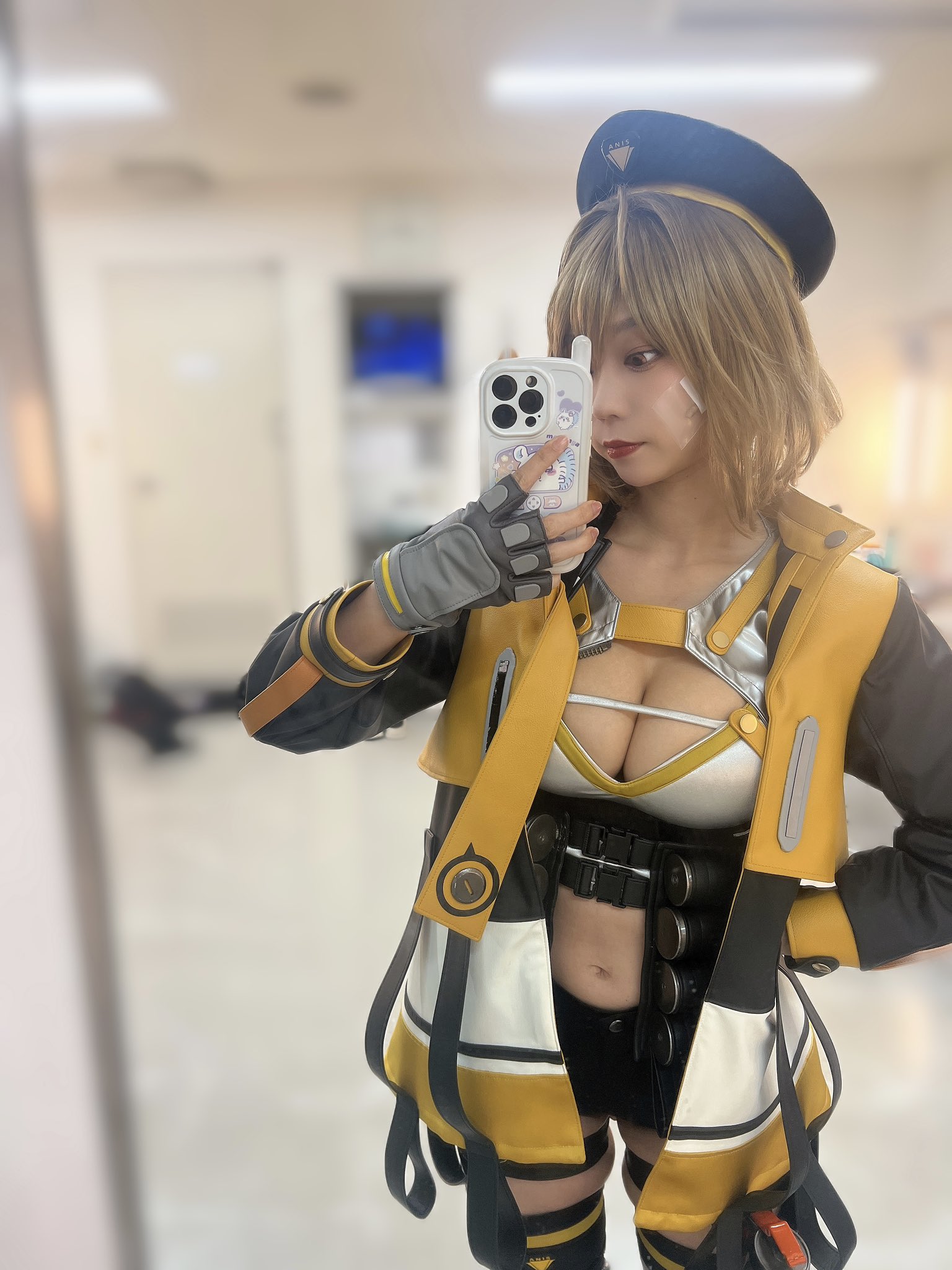 NIKKE アニス　抱き枕カバー　青山ひかる　あおみん NIKKE アニス 抱き枕カバー 青山ひかる あおみん