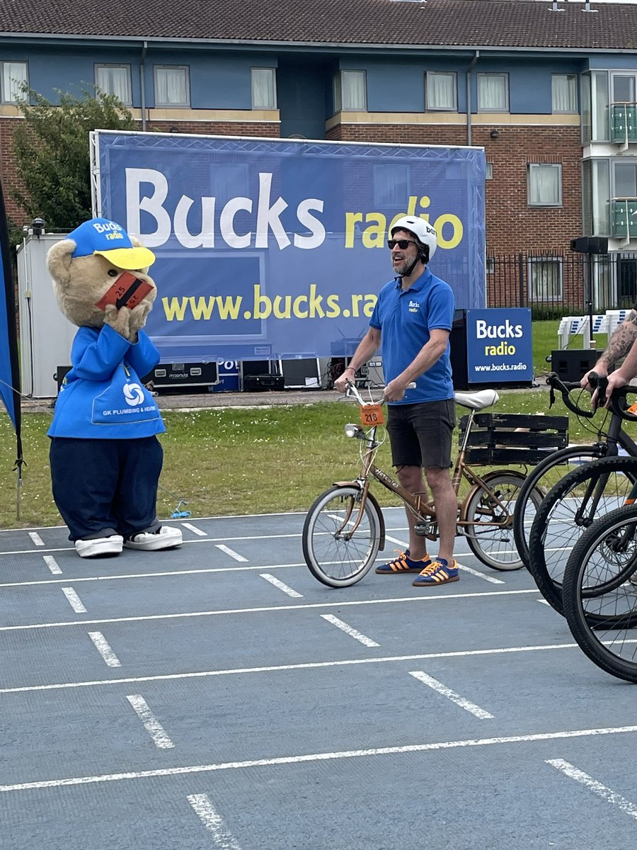 wheelpower's tweet photo. 25km is our biggest ride #Tourdevale #thanks to all our riders including Wes from @YourBucksRadio on Hercules and team from medal sponsors Namib Security #thanks to all our water stop and ride sponsors and our fantastic marshals, volunteers and 700 riders taking part today https://t.co/psutFar9bW