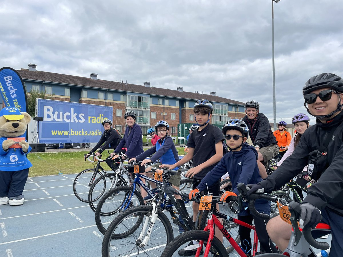 wheelpower's tweet photo. 25km is our biggest ride #Tourdevale #thanks to all our riders including Wes from @YourBucksRadio on Hercules and team from medal sponsors Namib Security #thanks to all our water stop and ride sponsors and our fantastic marshals, volunteers and 700 riders taking part today https://t.co/psutFar9bW