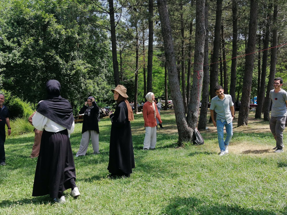 İ.Ü. Dil Kültür Kulübü’nün 06.06.2024 tarihinde Kemerburgaz Kent Ornanı’nda İ.Ü. Arap Dili ve Edebiyatı Programı öğrencileri ve mezunlarına yönelik düzenlediği piknikten kareler…<a href="/iuarapdili/">iuarapdili/İADEP</a>