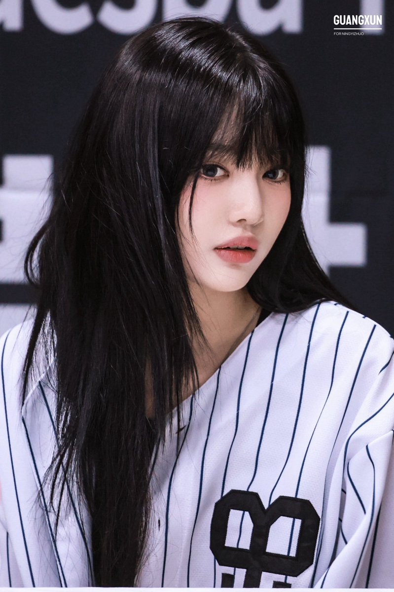 ningshourly's tweet photo. MISS NINGNING https://t.co/sSJMp3jGpV