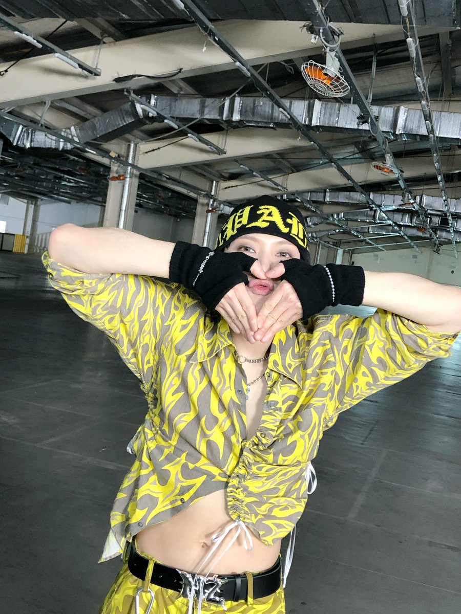 WayV_official's tweet photo. 💛Participant No.2 #TEN

#李永钦 #텐 
#WayV #威神V #GiveMeThat 
#WayV_GiveMeThat https://t.co/uNkmMzsg8P