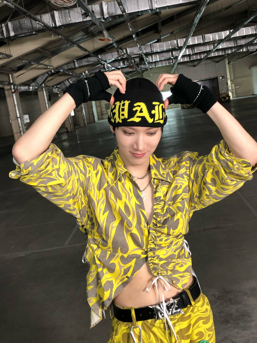 WayV_official's tweet photo. 💛Participant No.2 #TEN

#李永钦 #텐 
#WayV #威神V #GiveMeThat 
#WayV_GiveMeThat https://t.co/uNkmMzsg8P