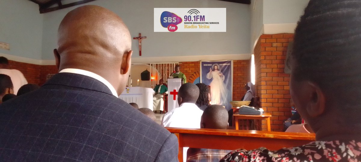 SBS901fm's tweet photo. Rev Fr Evarist Karuhanga tells Christians to avoid sin. He has also told them to always repent in all aspects. St Rose Catholic Church in Kabwohe Division Sheema municipality. #sbsnews https://t.co/nv7WBsZPXO