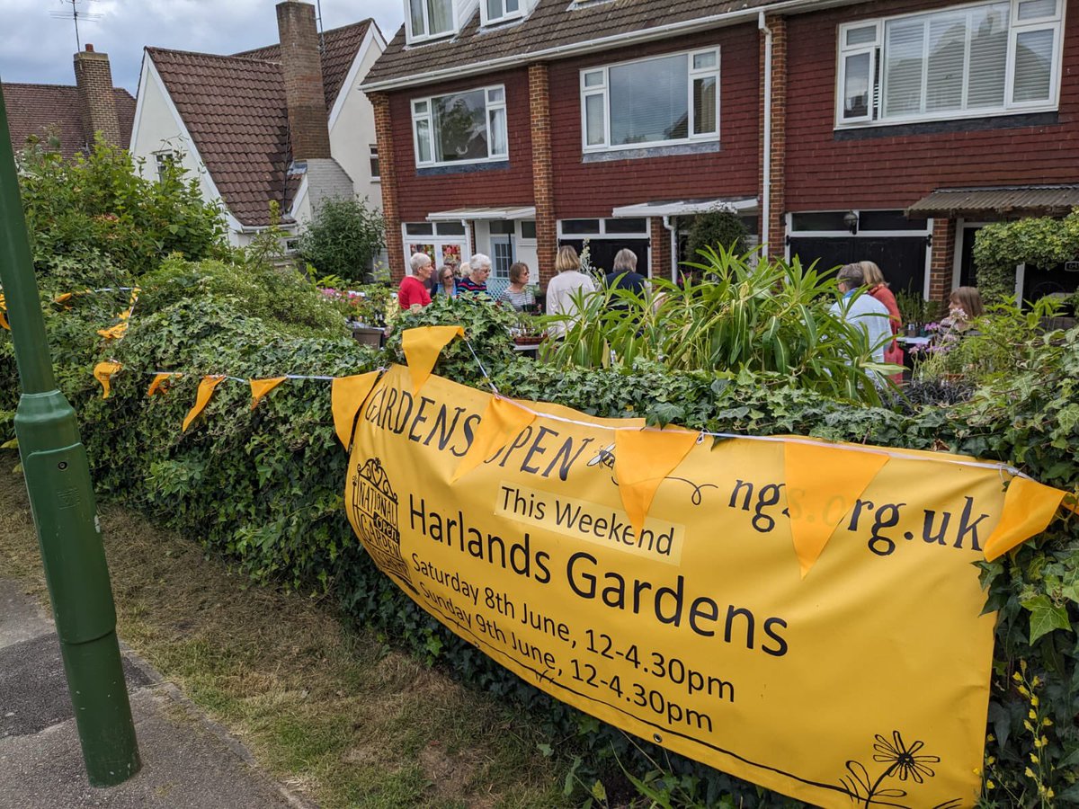 PelhamPlants's tweet image. 📢3 open gardens for the price of one today! @SussexNGS at Harlands Gardens in Turners Mill Road Haywards Heath. Plant sales, cakes &amp;amp; refreshments too… what more could you ask for?!
#opengarden #opengardens #haywardsheath #nationalgardenscheme #charityevent #charityopengarden