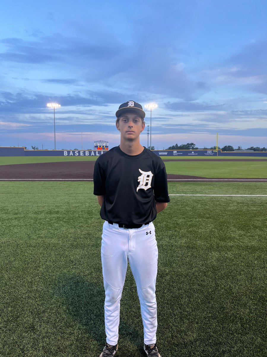 ✭Five Tool Texas✭ (@fivetooltexas) on Twitter photo F: Midland Dawgs 17U 8, 17 Strikes Baseball Performance 7
PoG: <a href="/HendrixSulliva4/">Hendrix Sullivan</a> 3-3, RBI F: Midland Dawgs 17U 8, 17 Strikes Baseball Performance 7
PoG: <a href="/HendrixSulliva4/">Hendrix Sullivan</a> 3-3, RBI