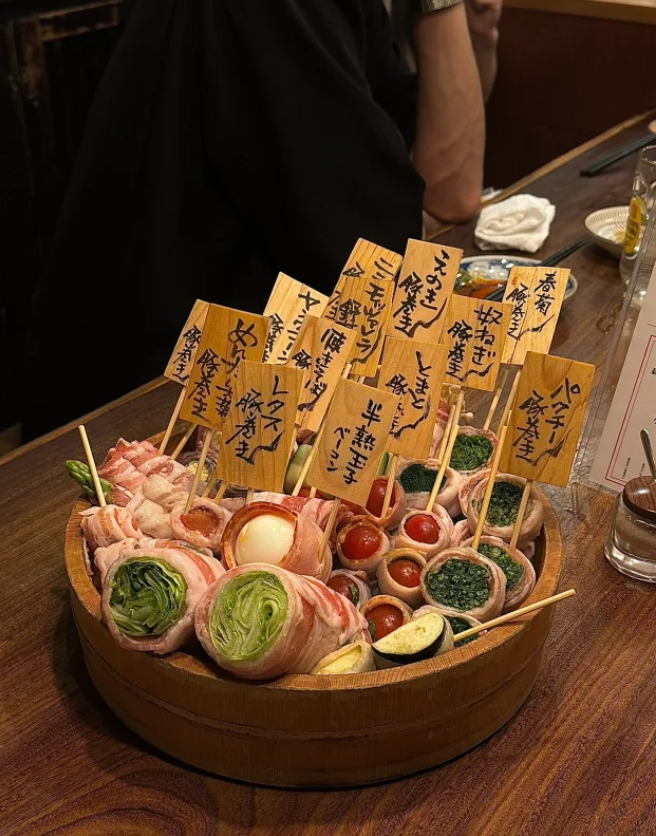 Yearsarequiet_'s tweet photo. Japanese food is really tasty. https://t.co/3j3h81FMOx