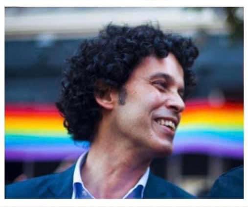 Hace 9 años que falleció mi compañero y amigo #PedroZerolo socialista comprometido con los valores de la igualdad y la diversidad. Luchador incansable por los derechos civiles y las libertades.
Sigamos luchando porque en Europa y en España sean esos los valores que triunfen. 🌹🌹